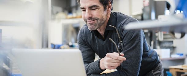 Wie helfen Self Service Portale Mittelständlern, Ihre Kunden an sie zu binden?